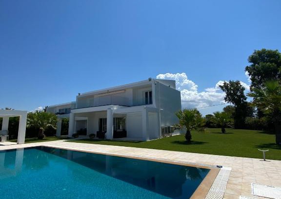 Andravida-Kyllini Villa | Discover Greek Villas Justine View Beach with Oceanfront Pool