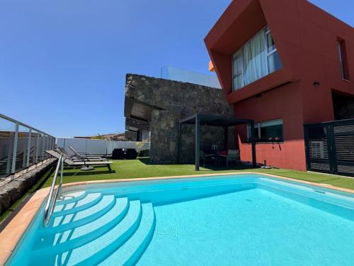 Salobre Villa | Oceanfront Retreat with Pool & Pet-Friendly Amenities
