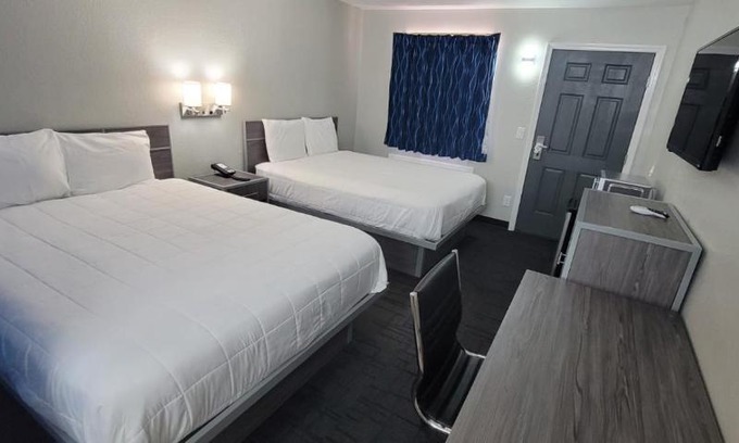 Henryetta Hotel | Pet-Friendly Retreat at Green Country Inn – Rated 8.2/10