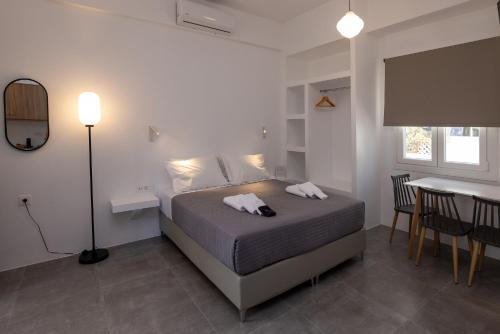 Tinos Apartment | Oceanfront Escape at Prasino Oniro with Pet-Friendly Amenities