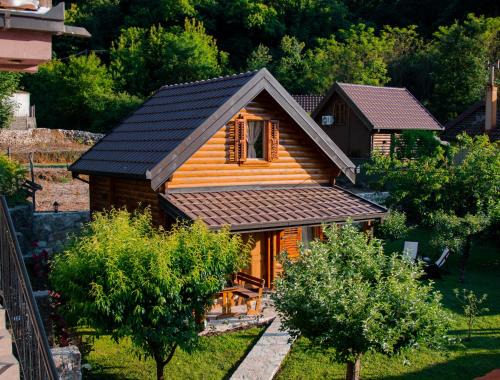 Virpazar Apartment | Top-Rated Green Field Apartments with Family-Friendly Amenities
