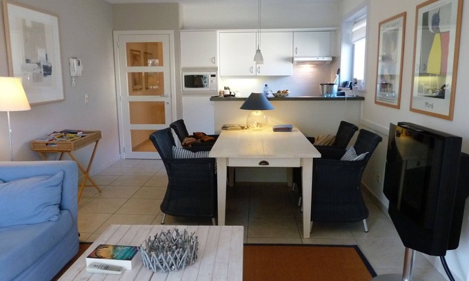De Haan Apartment | Relaxing Oceanfront Getaway at Green Garden 23 by Interhome