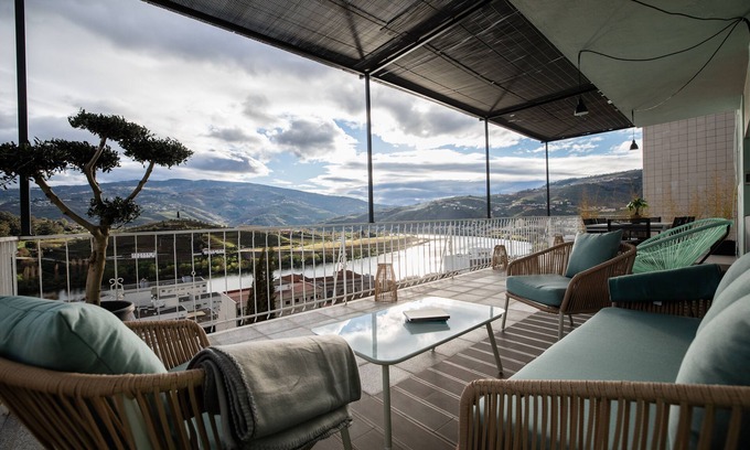 Peso da Regua House | Unforgettable Stay at Green House Douro with Spa & Views