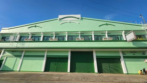 Dipolog Hotel | Discover Green Mellow Court: Pet and Child Friendly Stay