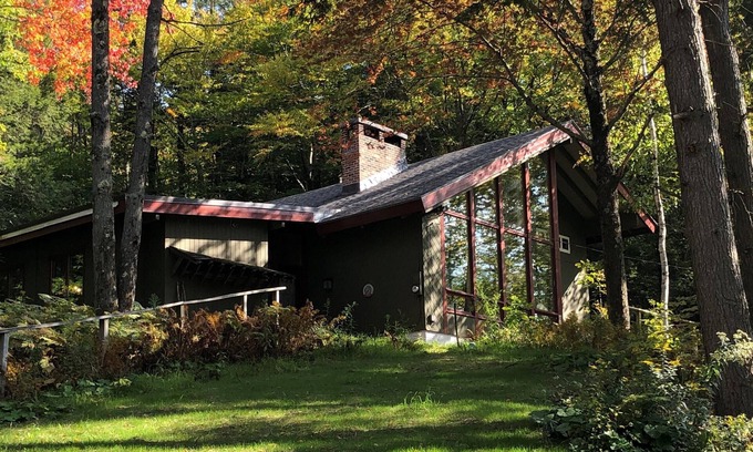 Peru House | Ideal Green Mountains 4BR House - Guest Rated 10/10