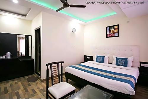 Lansdowne Hotel | Discover Green Palms Rubystone: Family-Friendly Escape