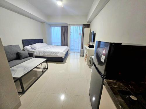 Jakarta Apartment | Green Sedayu Apartment Family Suite by Ellison