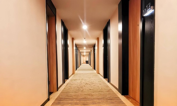 Yi County Hotel | Green Tree Inn Huangshan Yi County Xidi Hongcun