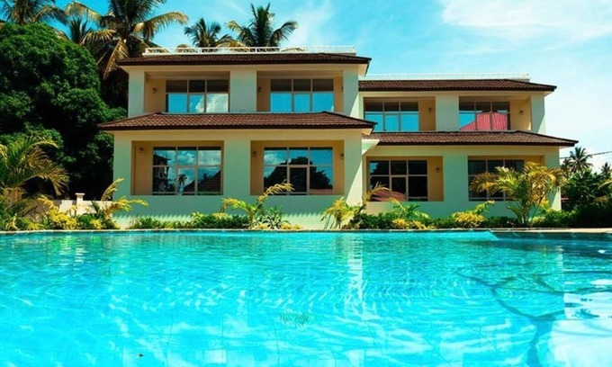 Chukwani Hotel | Budget-Friendly Getaway at Green Turaco with Pool & Dining