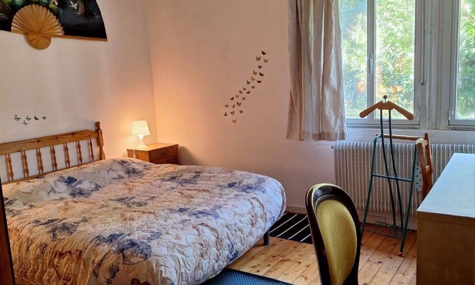 Nogare House | Greenfields nestled in quiet greenery just minutes from the city
