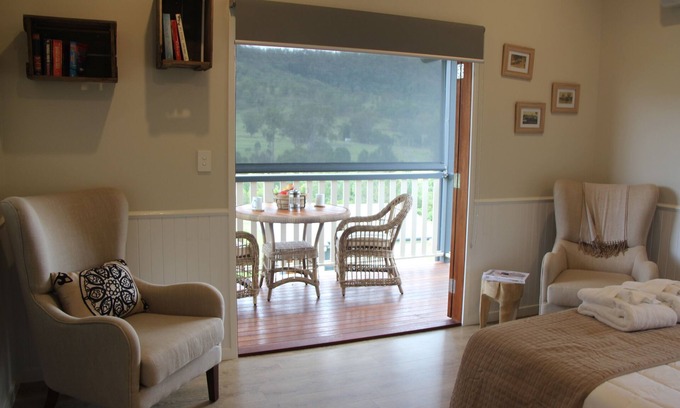 Sarabah Cottage | Top-Rated Greenlee Cottages with Family-Friendly Amenities