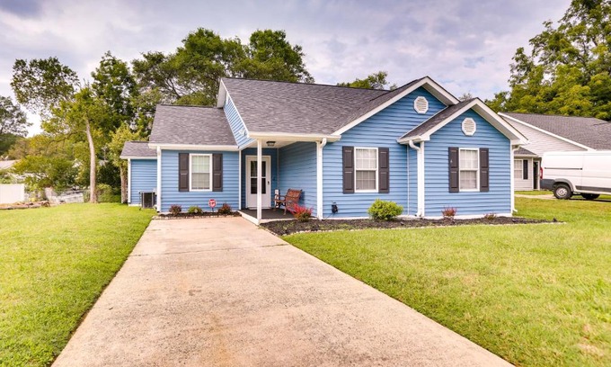 Greensboro House | Ideal Greensboro Vacation Rental with Patio and Yard