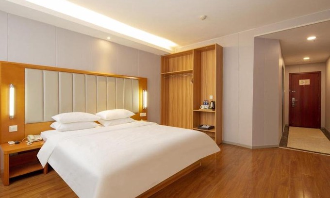 Huaiyin Hotel | Budget-Friendly Stay at GreenTree Alliance Huai'an Plaza