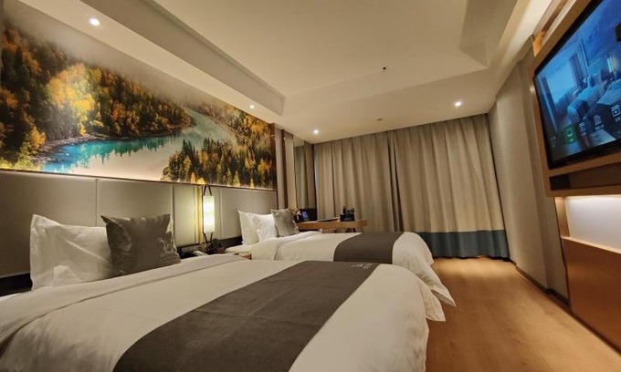 Urumqi City Centre Hotel | Family-Friendly GreenTree Eastern Hotel in Urumqi