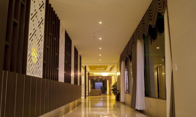 Long Hua Hotel | Budget-Friendly GreenTree Inn in Haikou with Dining Options