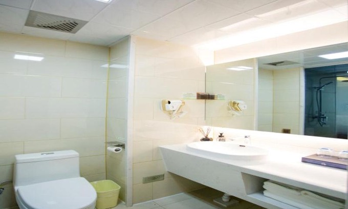 Liaocheng Hotel | Comfortable Stay at GreenTree Inn Liao Cheng Shen Country