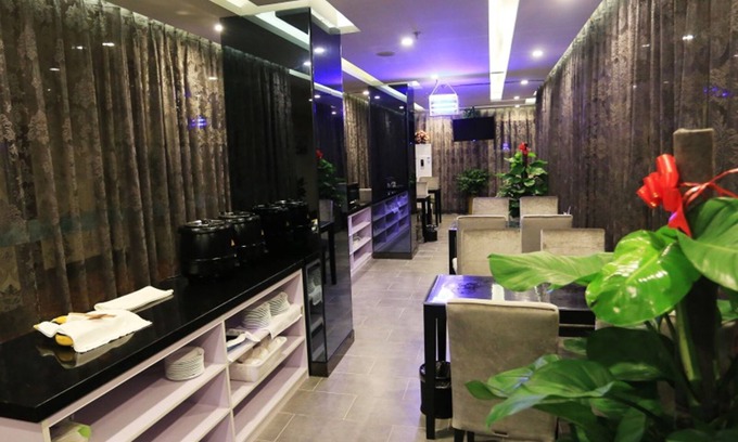 Jin'an District Hotel | Visit Greentree Inn Yiwu: Ideal for Family & Business Travelers