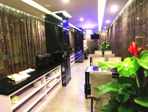 Jin'an District Hotel | Convenient Stay at Greentree Inn Yiwu Wholesale City