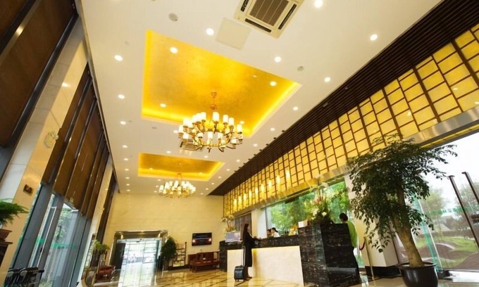 Gao Xin District Hotel | Budget-Friendly Greentree Inn: Ideal for Families & Business