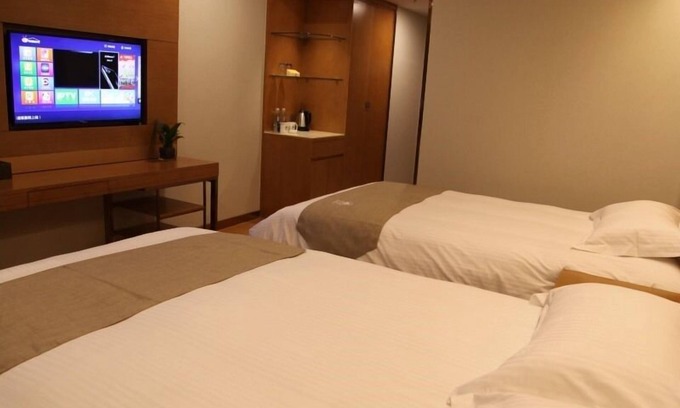 Qiaodong District Hotel | Budget-Friendly GreenTree Inn in Xingtai for Families