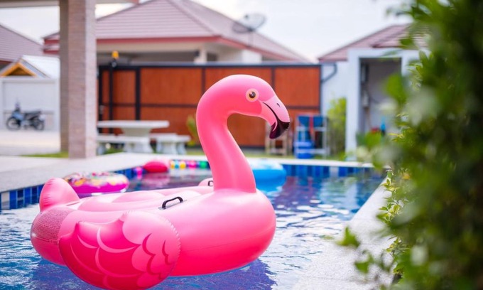 Cha-am Villa | Relax at Greenview Pool Villa Cha-am with Ocean Views