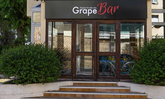 Evreux Hotel | Discover Greet Hotel Evreux Centre with Family-Friendly Amenities