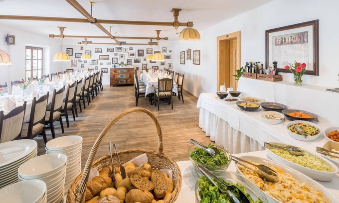 Laudes Hotel | Greif Hotel: Exceptional Stay with Spa and Family Amenities