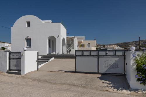 Emporio Villa | Experience Grey Dome Santorini: Perfect for Families, 10/10 Rated