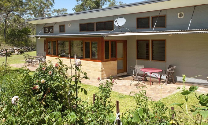 Kangaroo Valley House | Serene Escape at Grey Gums with Ocean Views & Pool