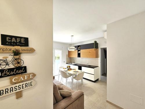 Tortoreto Lido Apartment | Grey House 4: Family-Friendly Stay Just Steps from the Sea