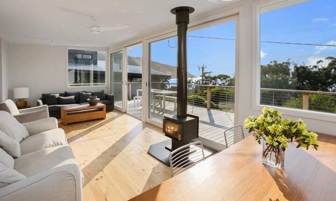 Grey River House | Grey River Beach House - Oceanfront Retreat Near Wye