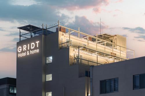 Gyeongju Hotel | Discover Gridt Hotel & Home: Family-Friendly Comfort Awaits