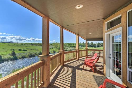 Ashton House | Griffel River Ranch: An Angler's Dream with Scenic Views