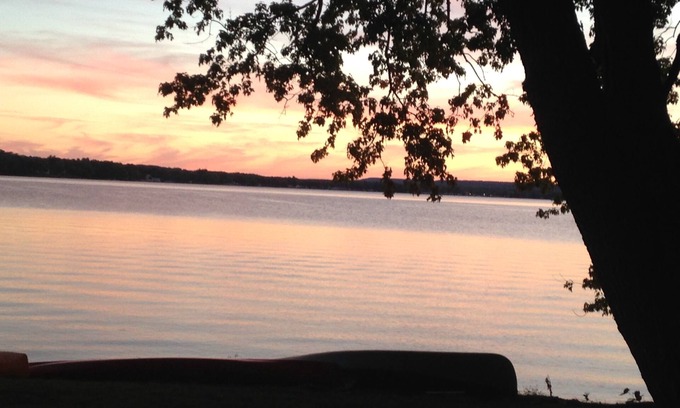 Bemus Point Apartment | Griffith’s Bay Lakefront: Pet-Friendly Retreat with Pool