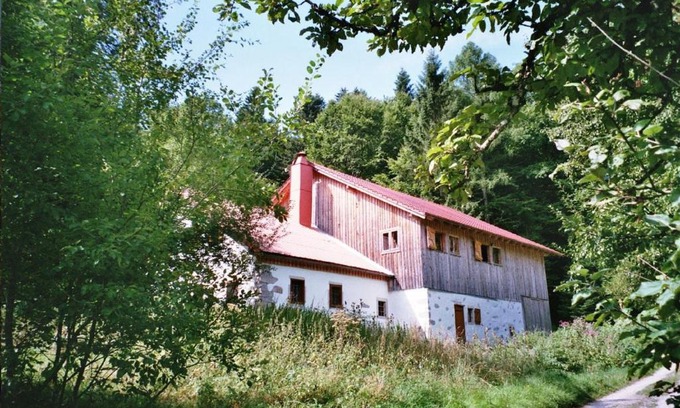 Wildenranna House | Grillnhäusl: Family-Friendly Retreat with Hot Tub Access