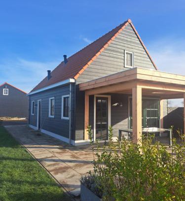 Zoutelande House | Grindweg 4A: Oceanfront Retreat with a 9.3 Guest Rating