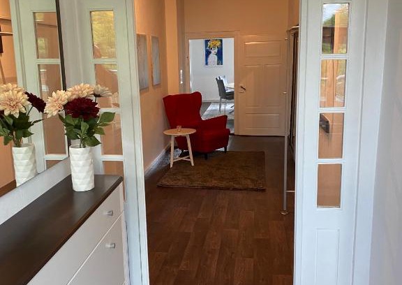 Arnstadt Apartment | Welcoming Top-Rated Dachgeschosswohnung in Arnstadt