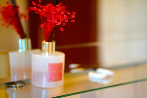 Leimen Apartment | Spacious Apartment in Leimen with Child-Friendly Amenities