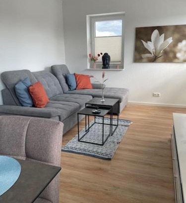 Uetersen Apartment | Modern Penthouse with Rooftop Terrace & Family-Friendly Amenities