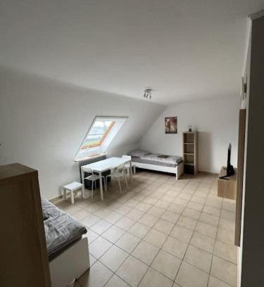 Moenchengladbach Apartment | Spacious MG 32: Family-Friendly Stay for Up to 5 Guests