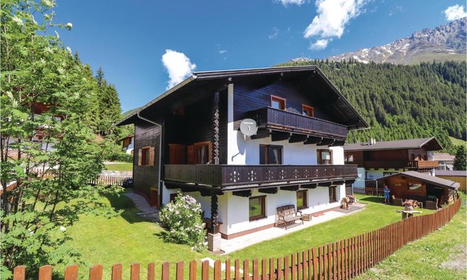 Sankt Sigmund im Sellrain House | Pet-Friendly Retreat at Groes Ferienhaus St, Sigmund