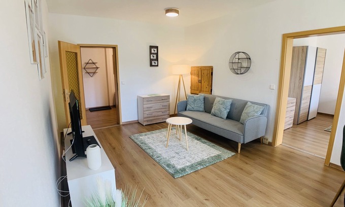 Bad Elster Apartment | Spacious Family Apartment with Kitchen and Balcony