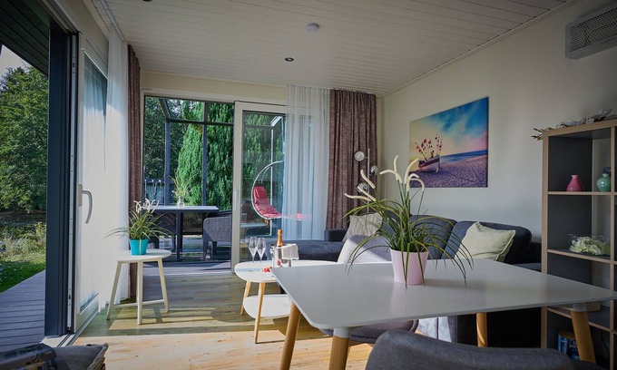 Ponitz am See House | Discover Gronenberger Mühle: A Countryside Oasis