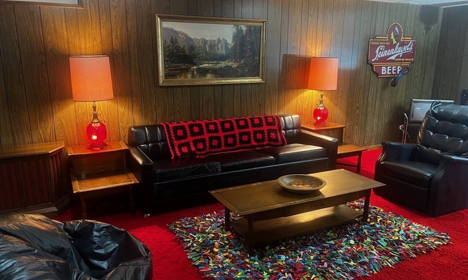 Carmel House | Retro 1970s Home in Indiana with Fun Entertainment & Pool