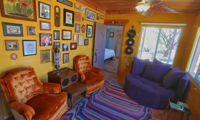 Wonder Valley House | Perfect Desert Retreat: Pool, Fire Pit & Pet-Friendly Stay