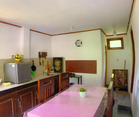 Imbulpe Apartment | Eco Lodge Retreat: Pet-Friendly Stay with Breakfast Included