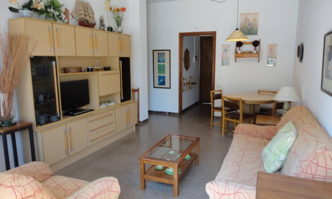 Torredembarra Apartment | Cozy 2-Bedroom Apartment in Torredembarra, Pet Friendly