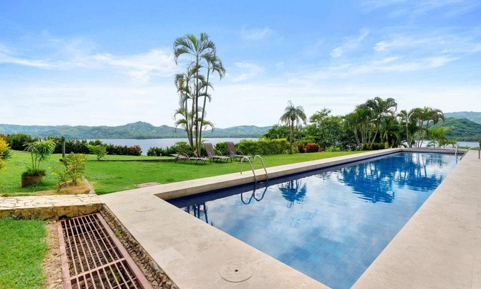 Playa Flamingo Apartment | Ground-Floor Condo Near Beach & Marina by SPCR