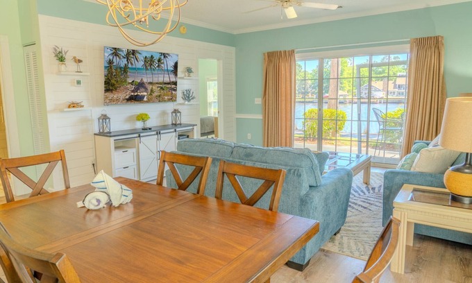 Socastee Condo | Relaxing 2-Bedroom Condo at Riverwalk, Arrowhead Country Club
