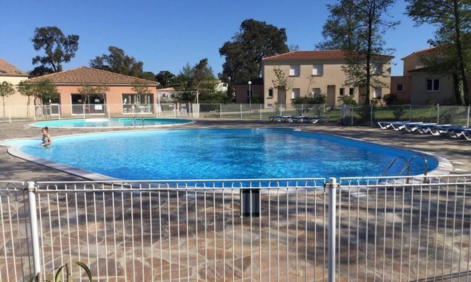 Santa-Maria-Poggio Apartment | Relaxing Retreat: 2-Bedroom Oasis with Pool & Beach Access